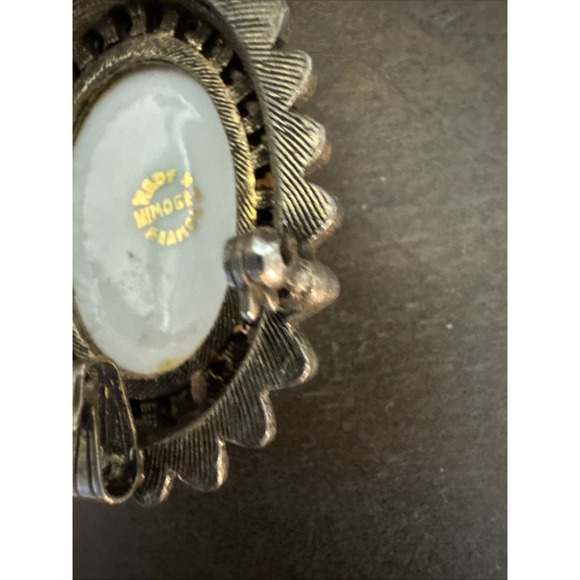 Vintage Limoges France Lovely Lady Blue White Porcelain Brooch Pin - Picture 6 of 8